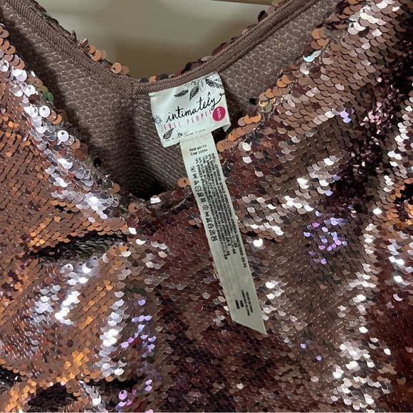 Free People Pink Swinging Sequins Lace Tank Top small Barbie - Picture 9 of 9